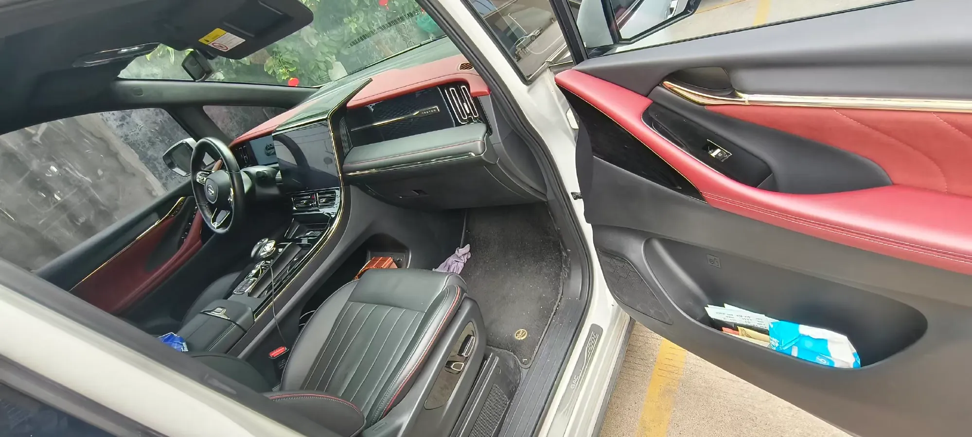 2023 GAC Trumpchi M8 2.0T 190HP L4 E-CVT Hybrid,autocango,china used car exporter,china ev exporter,chinese used car exporter,chinese used ev exporter