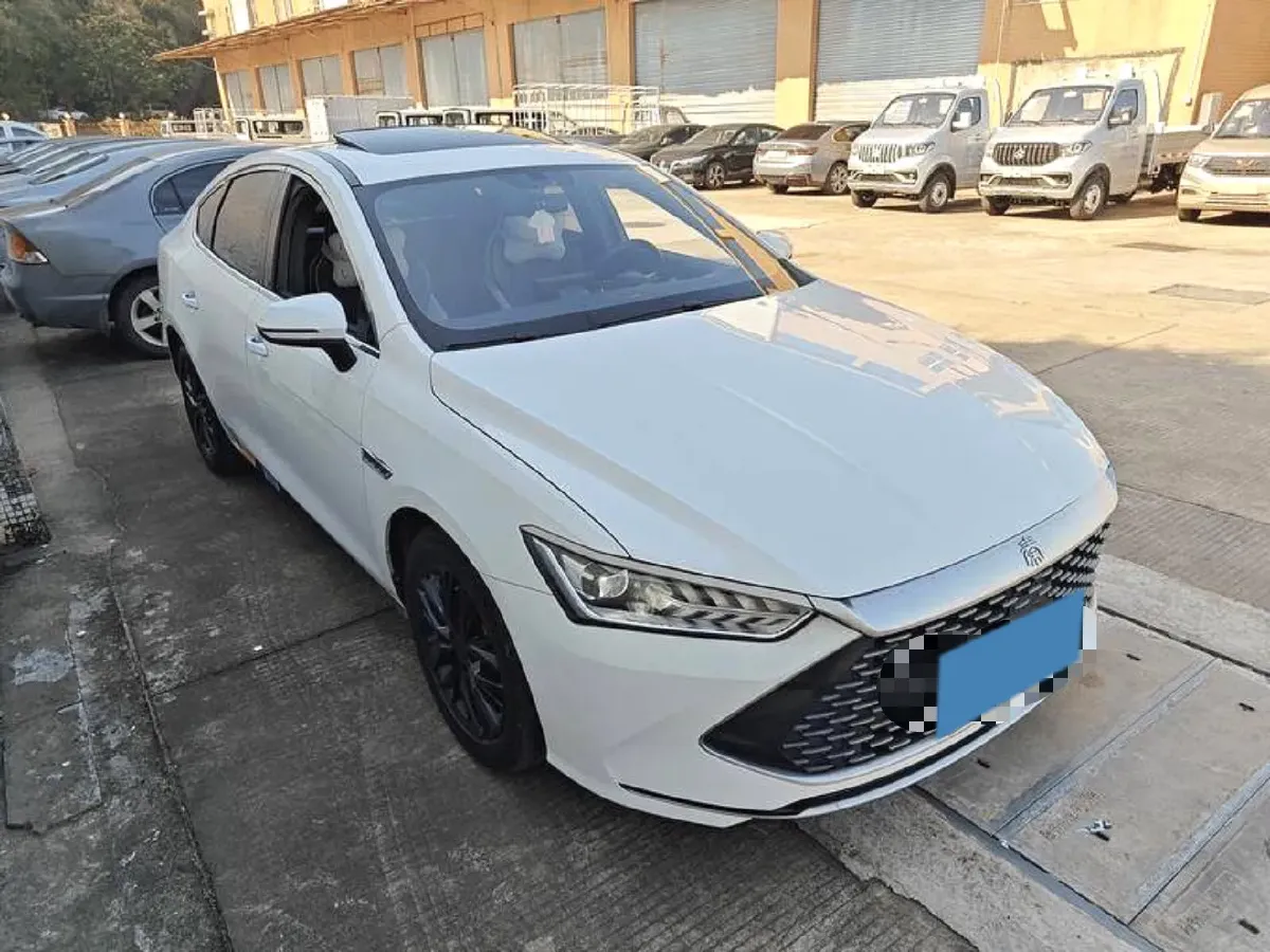 2021 Haval F7 1.5T 169HP L4 7DCT,autocango,china used car exporter,china ev exporter,chinese used car exporter,chinese used ev exporter