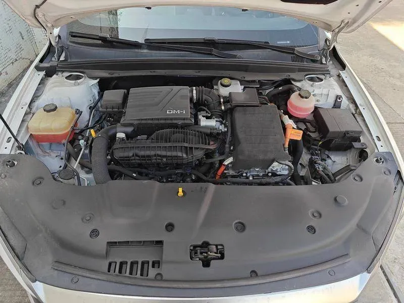 2021 Haval F7 1.5T 169HP L4 7DCT,autocango,china used car exporter,china ev exporter,chinese used car exporter,chinese used ev exporter