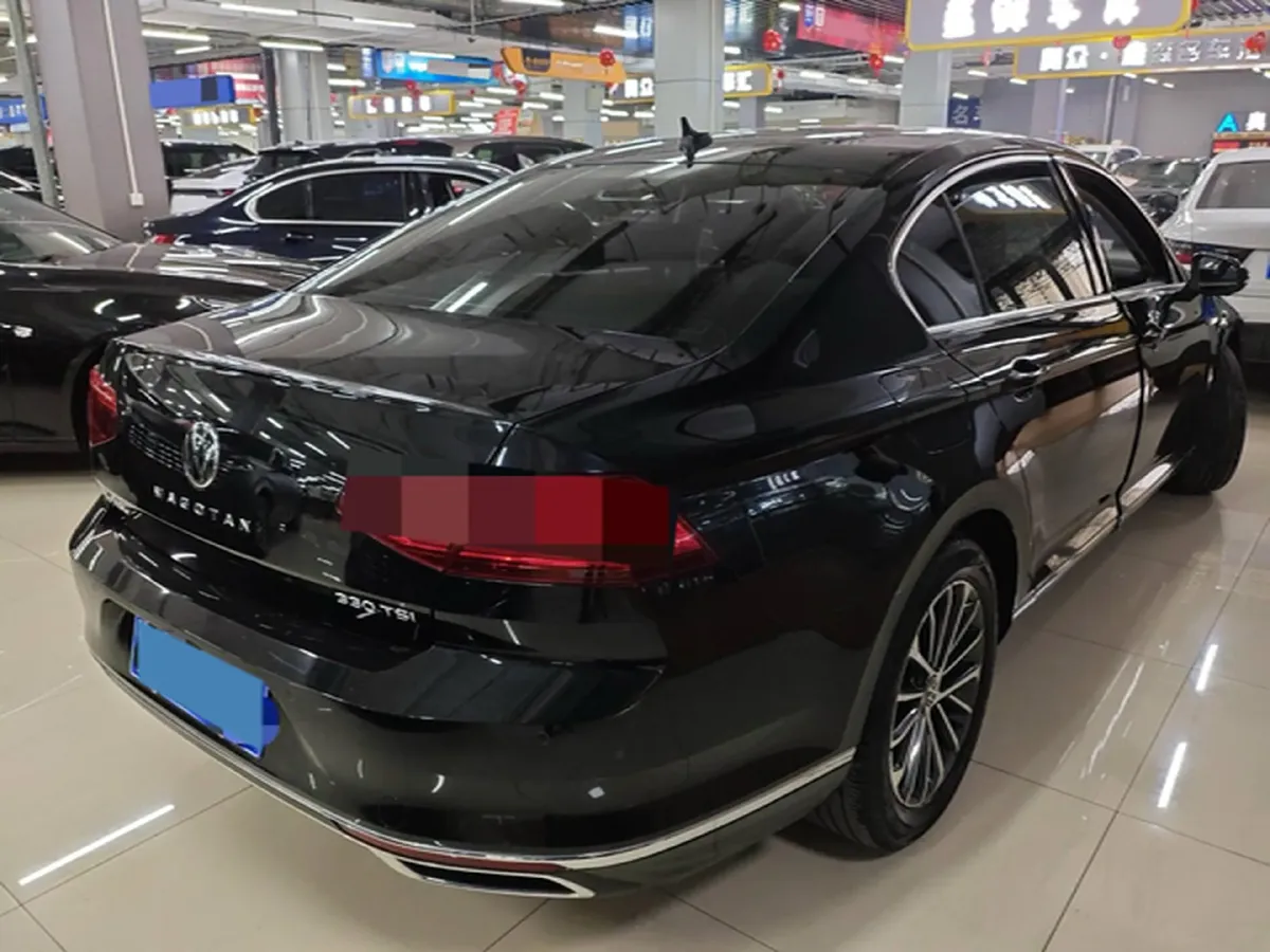 2020 Volkswagen Magotan 2.0T 186HP L4 7DCT,autocango,china used car exporter,china ev exporter,chinese used car exporter,chinese used ev exporter