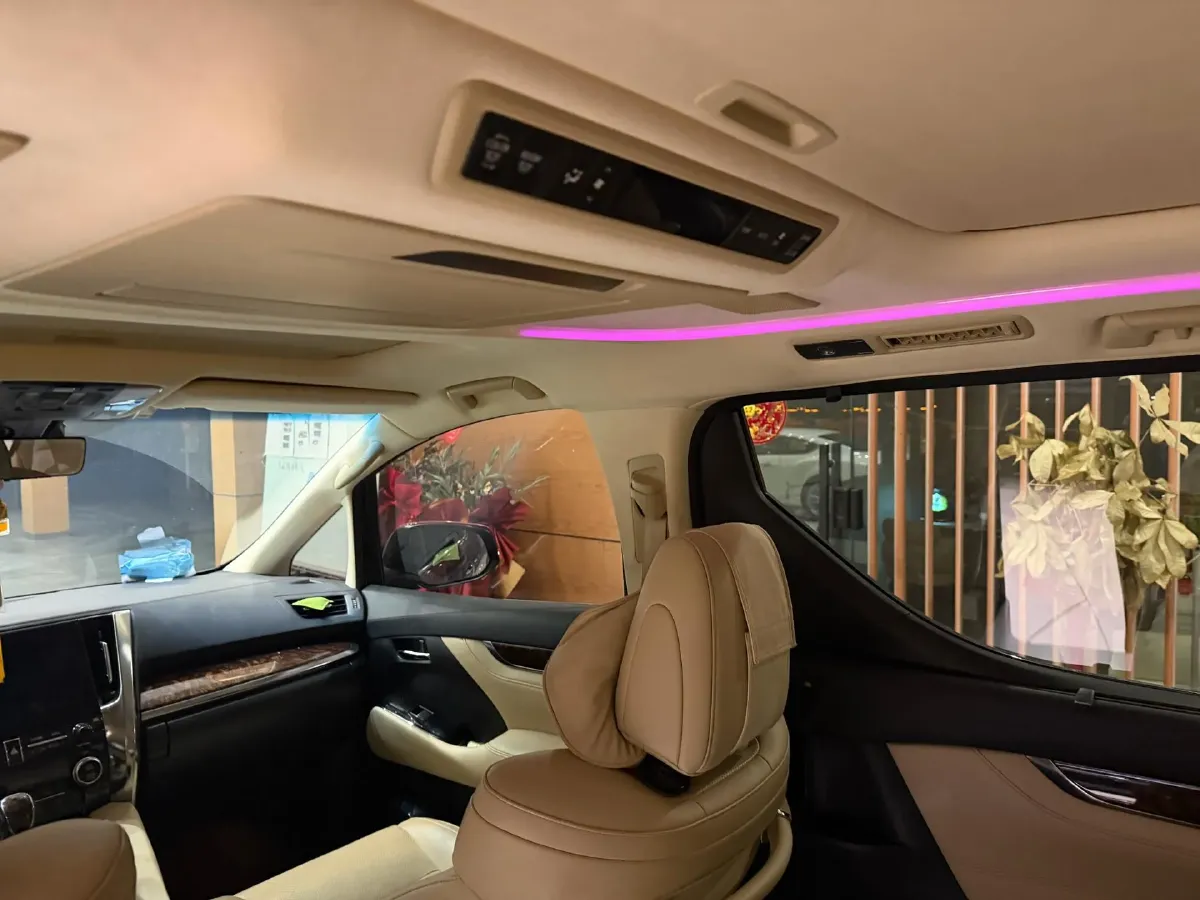 2021 Toyota Alphard 2.5L 117HP L4 E-CVT Hybrid,autocango,china used car exporter,china ev exporter,chinese used car exporter,chinese used ev exporter