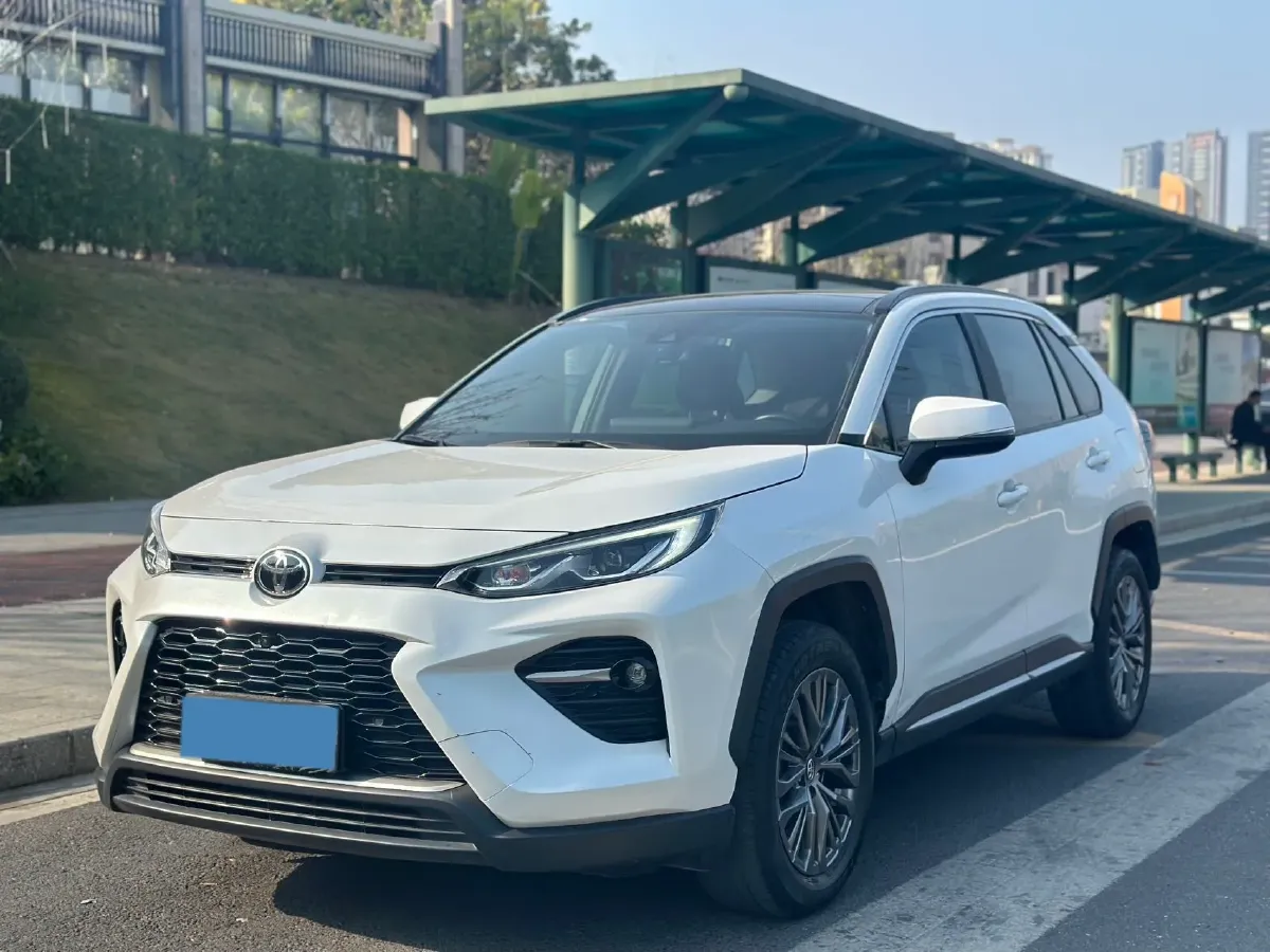 2023 Toyota Frontlander 2.0L 171HP L4 CVT,autocango,china used car exporter,china ev exporter,chinese used car exporter,chinese used ev exporter