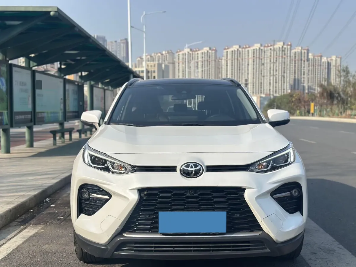 2023 Toyota Frontlander 2.0L 171HP L4 CVT,autocango,china used car exporter,china ev exporter,chinese used car exporter,chinese used ev exporter