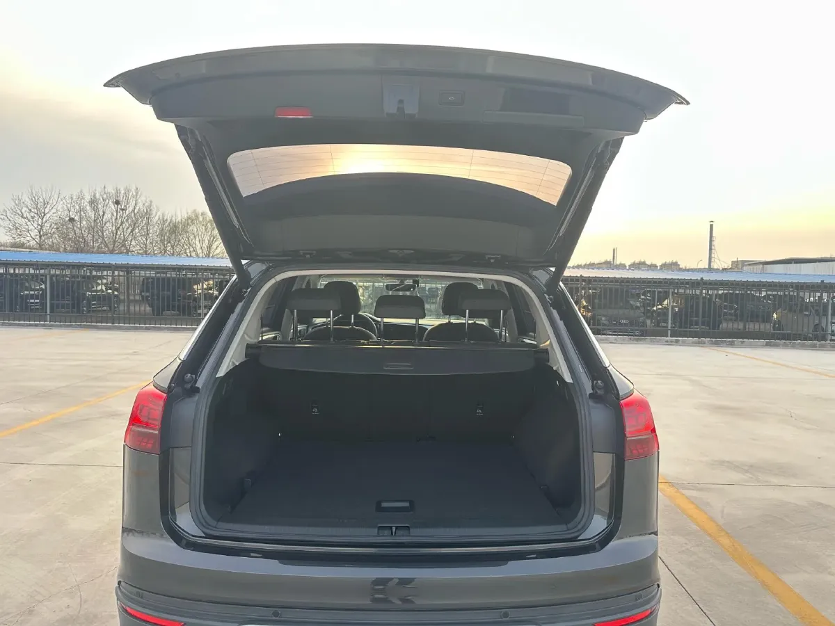 2022 Volkswagen Tayron 1.4T 150HP L4 7DCT,autocango,china used car exporter,china ev exporter,chinese used car exporter,chinese used ev exporter