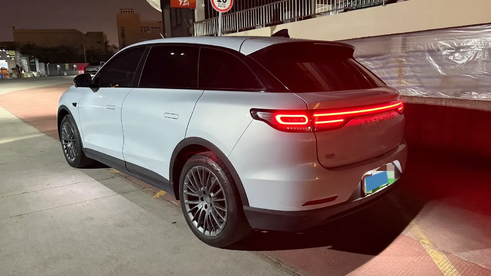 2023 Leapmotor C11 BEV 69.2KWH,autocango,china used car exporter,china ev exporter,chinese used car exporter,chinese used ev exporter