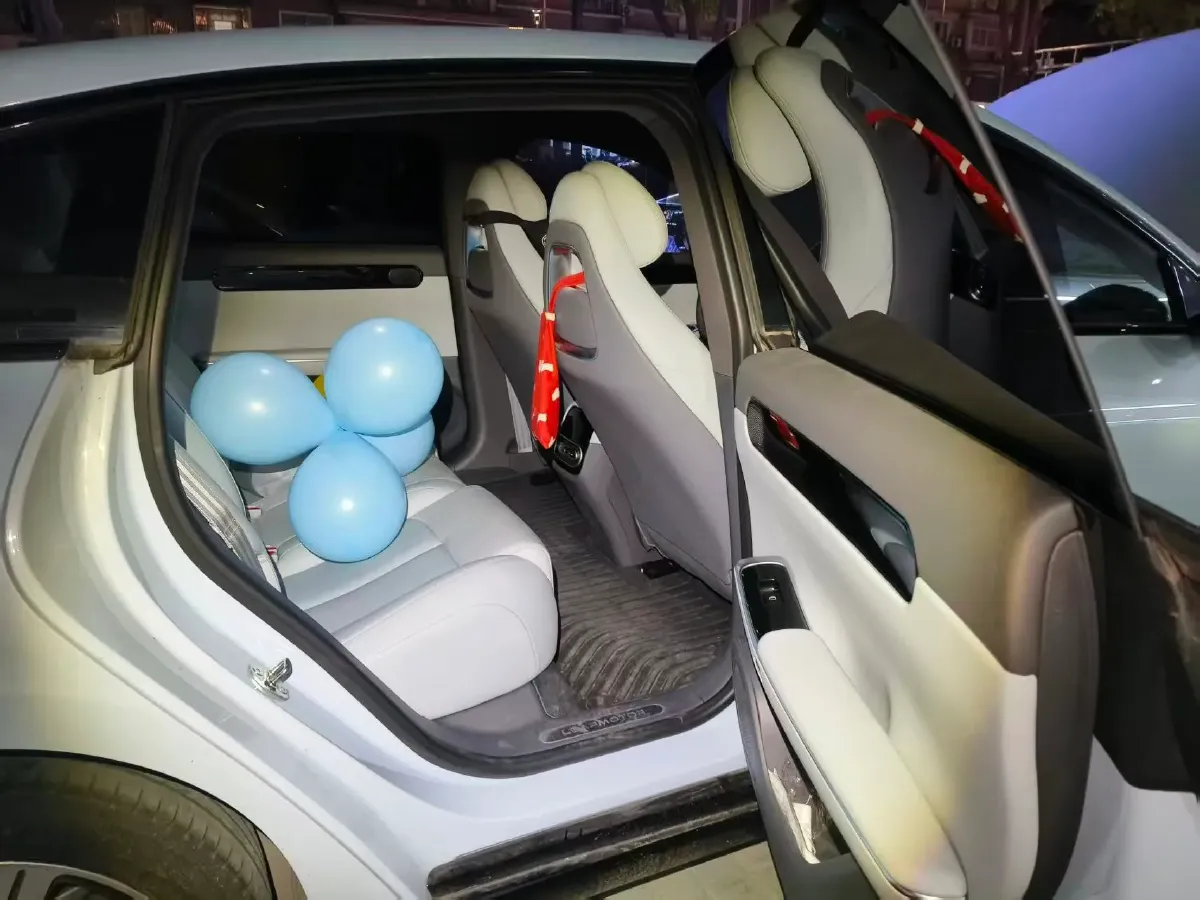 2023 Leapmotor C01 BEV 62.8KWH,autocango,china used car exporter,china ev exporter,chinese used car exporter,chinese used ev exporter