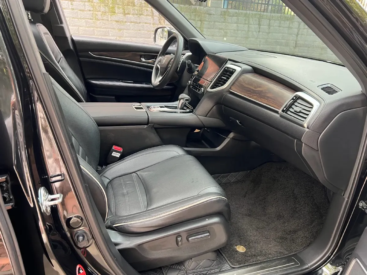 2020 Honda UR-V 1.5T 193HP L4 CVT,autocango,china used car exporter,china ev exporter,chinese used car exporter,chinese used ev exporter