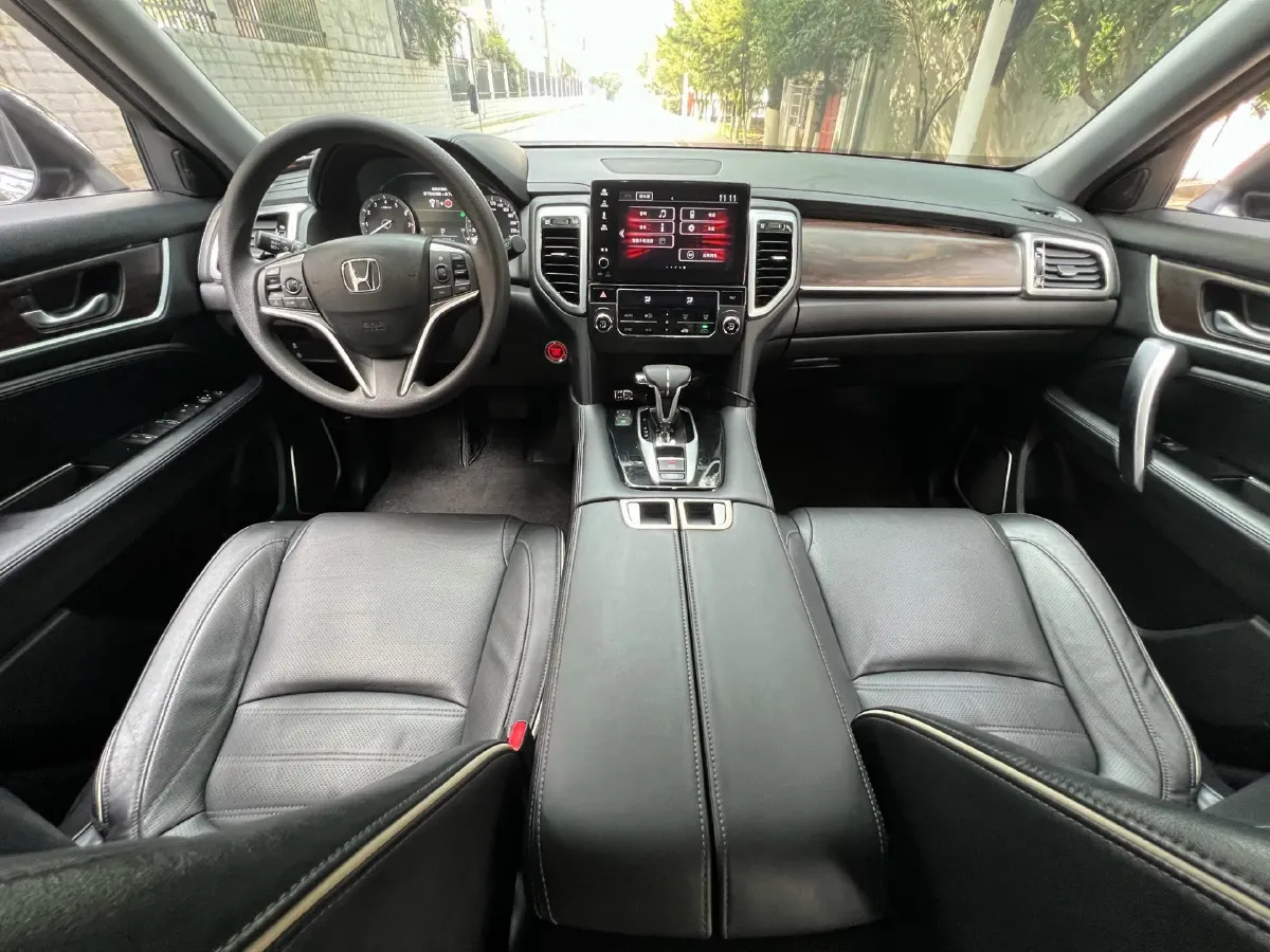 2020 Honda UR-V 1.5T 193HP L4 CVT,autocango,china used car exporter,china ev exporter,chinese used car exporter,chinese used ev exporter
