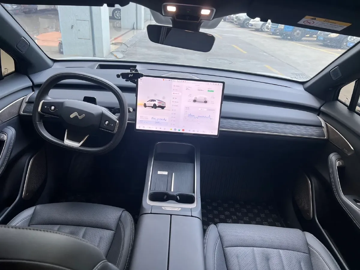 2024 ONVO L60 BEV 60KWH,autocango,china used car exporter,china ev exporter,chinese used car exporter,chinese used ev exporter