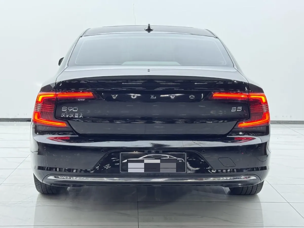 2021 Volvo S90 2.0T 250HP L4 8AT,autocango,china used car exporter,china ev exporter,chinese used car exporter,chinese used ev exporter