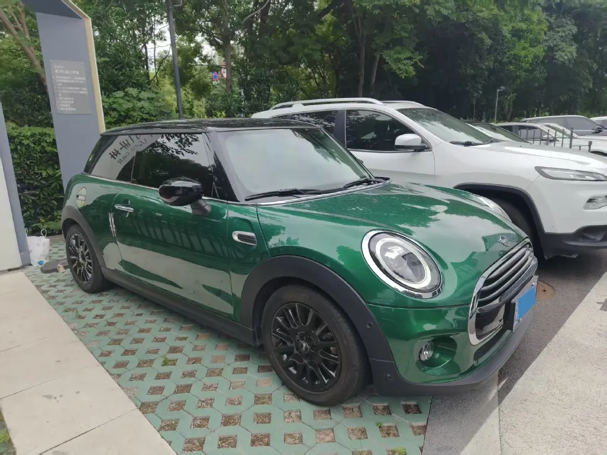 2021 MINI MINI 1.5T 136HP L3 7DCT,autocango,china used car exporter,china ev exporter,chinese used car exporter,chinese used ev exporter