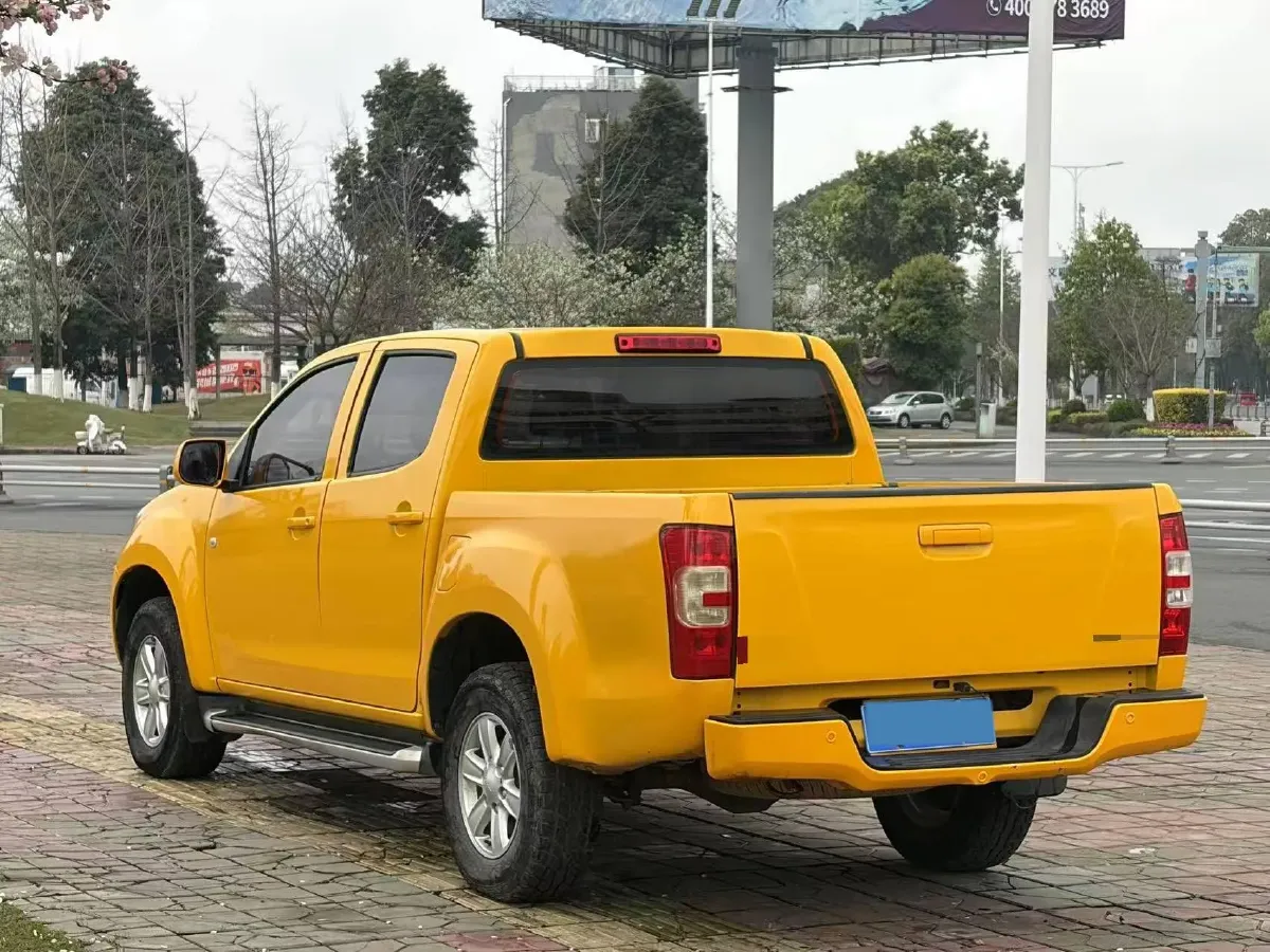 2020 Isuzu Jim 2.5T 150HP L4 6MT,autocango,china used car exporter,china ev exporter,chinese used car exporter,chinese used ev exporter
