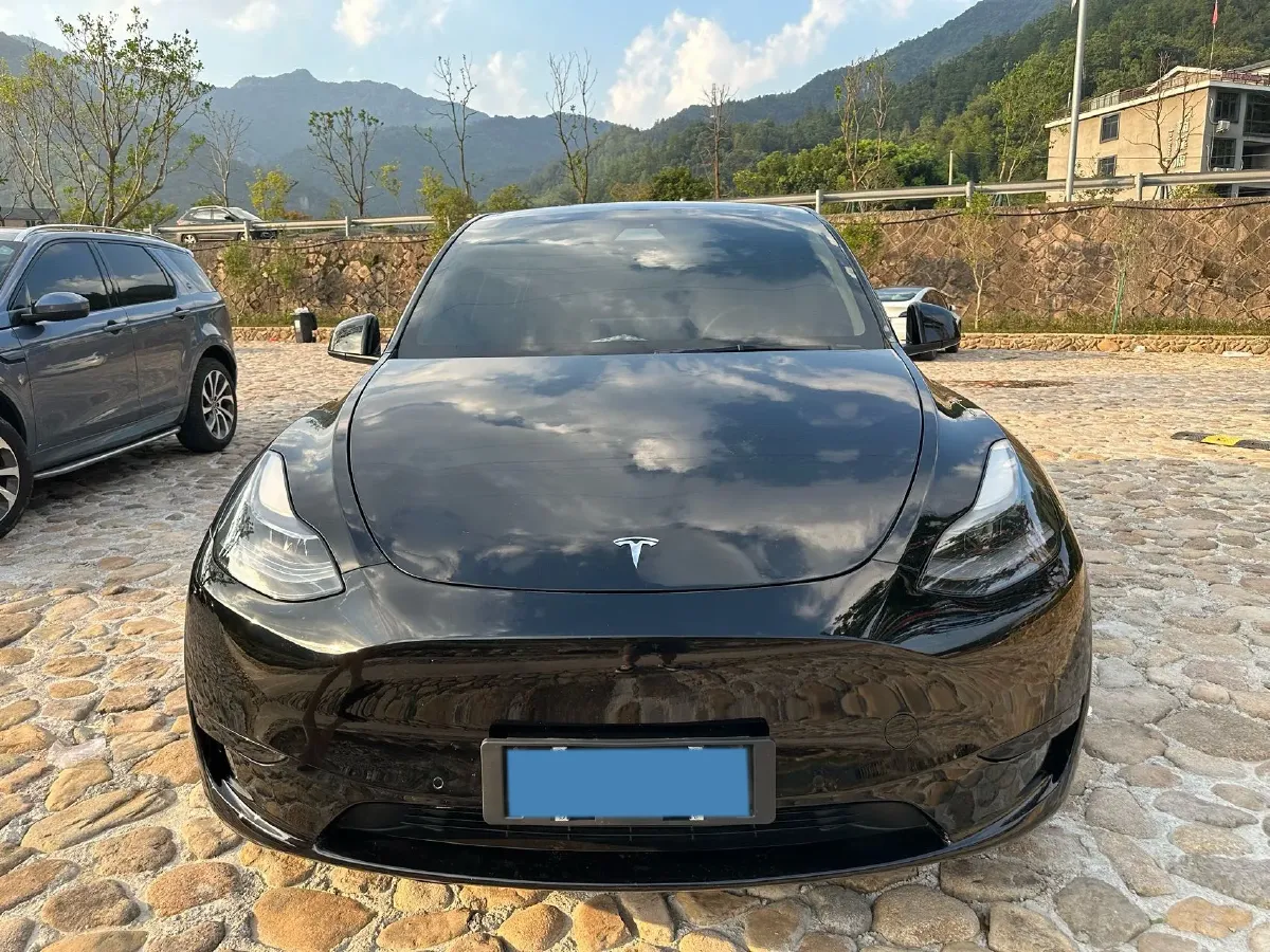 2022 Tesla Model Y BEV 60KWH,autocango,china used car exporter,china ev exporter,chinese used car exporter,chinese used ev exporter