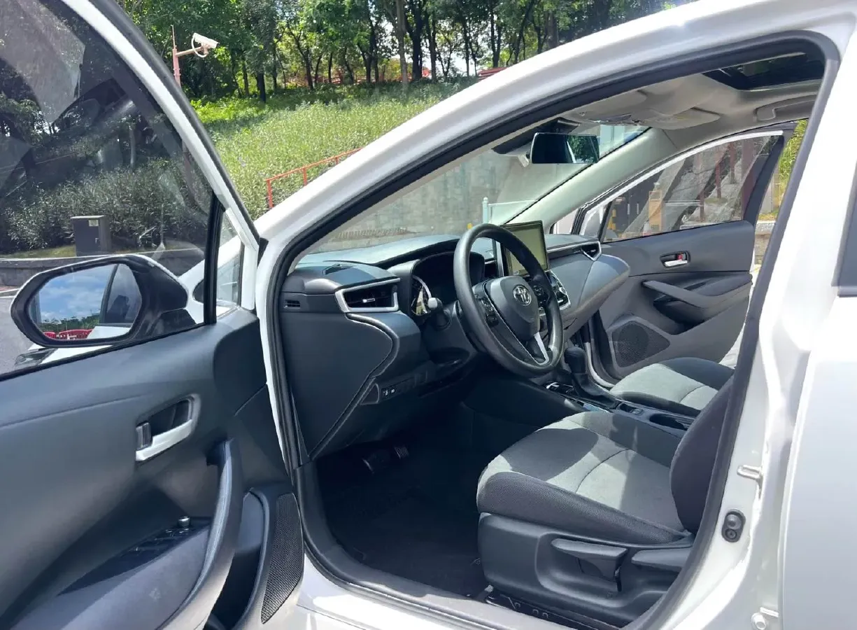 2021 Toyota Corolla 1.5L 121HP L3 CVT,autocango,china used car exporter,china ev exporter,chinese used car exporter,chinese used ev exporter