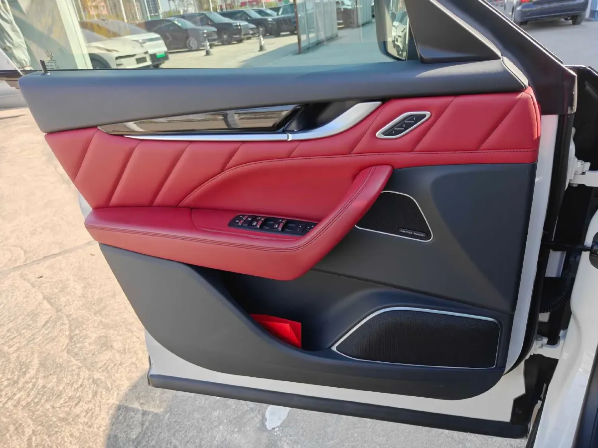 2023 Audi e-tron GT 2AT BEV 93.4KWH,autocango,china used car exporter,china ev exporter,chinese used car exporter,chinese used ev exporter