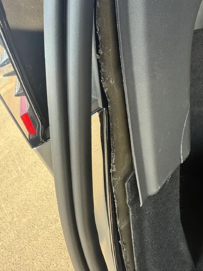 2024 Iveco OuSheng BEV 77.28KWH,autocango,china used car exporter,china ev exporter,chinese used car exporter,chinese used ev exporter