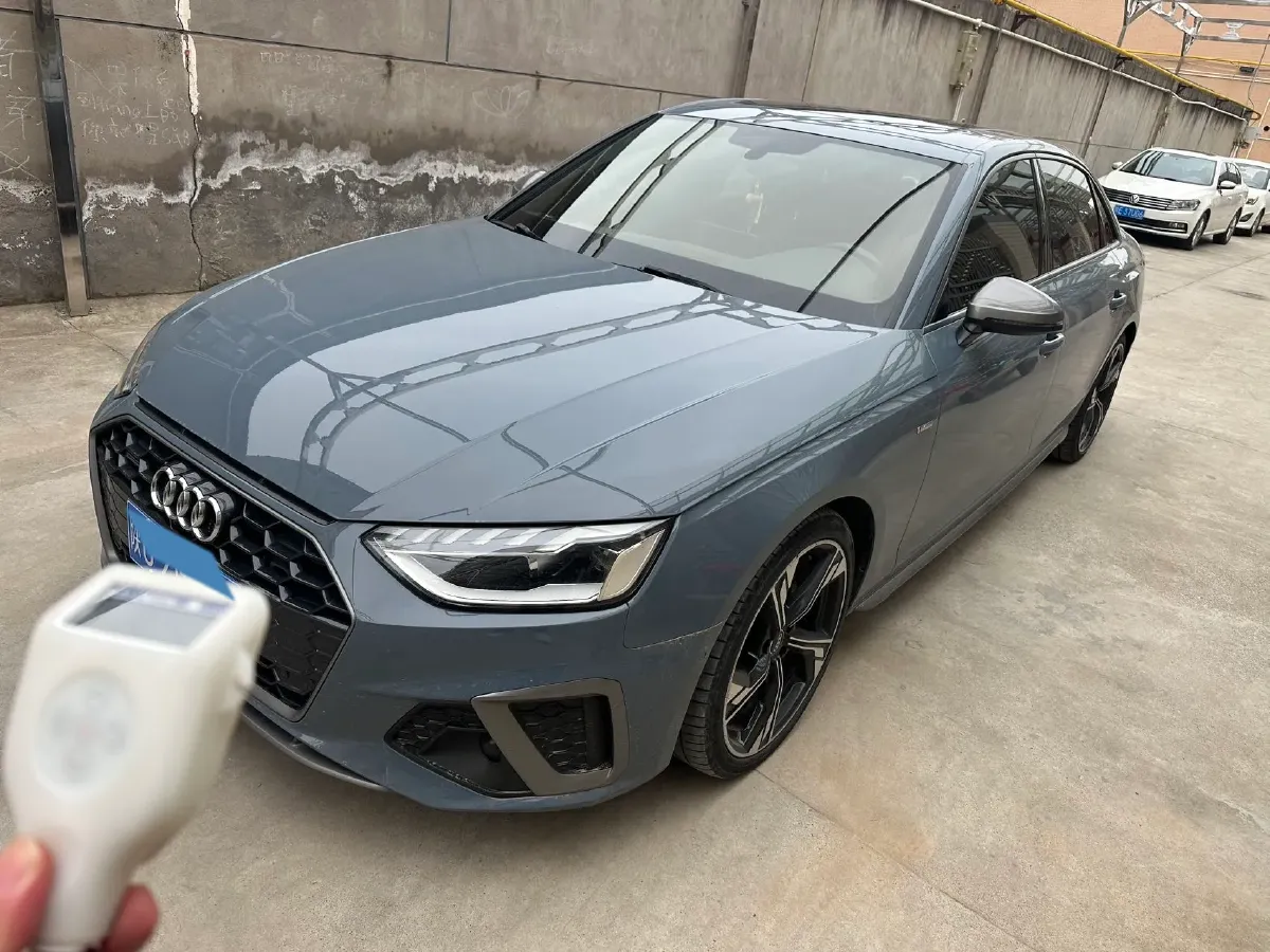 2022 Audi A4L 2.0T 190HP L4 7DCT,autocango,china used car exporter,china ev exporter,chinese used car exporter,chinese used ev exporter