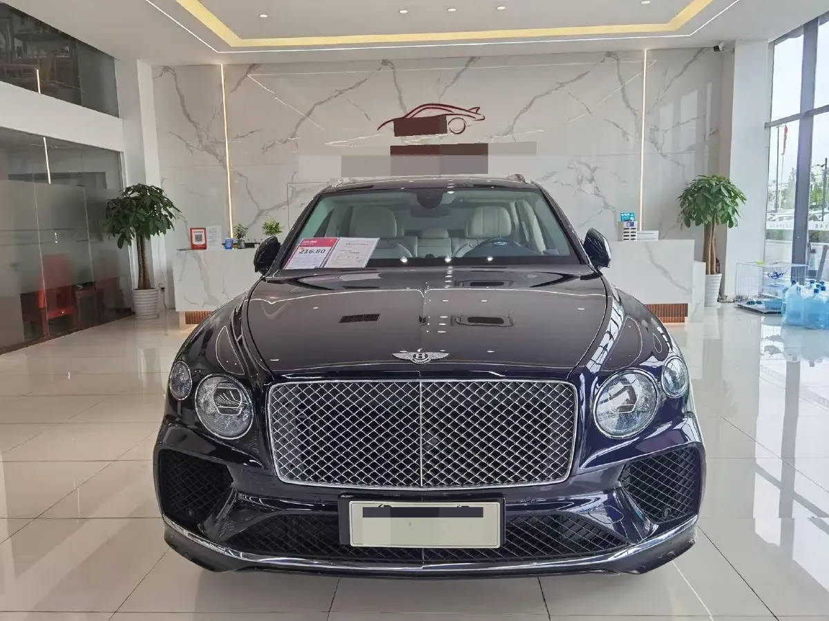 2021 Bentley Bentayga 4.0T 550HP V8 8AT,autocango,china used car exporter,china ev exporter,chinese used car exporter,chinese used ev exporter
