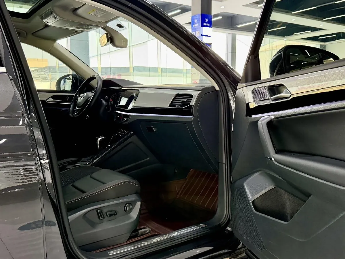 2022 Volkswagen Tayron 1.4T 150HP L4 7DCT,autocango,china used car exporter,china ev exporter,chinese used car exporter,chinese used ev exporter