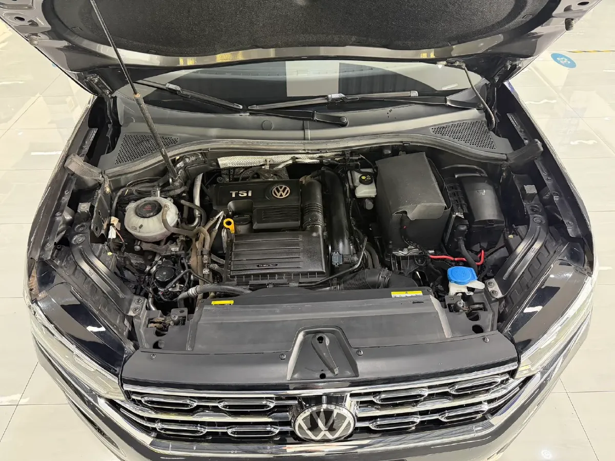 2022 Volkswagen Tayron 1.4T 150HP L4 7DCT,autocango,china used car exporter,china ev exporter,chinese used car exporter,chinese used ev exporter