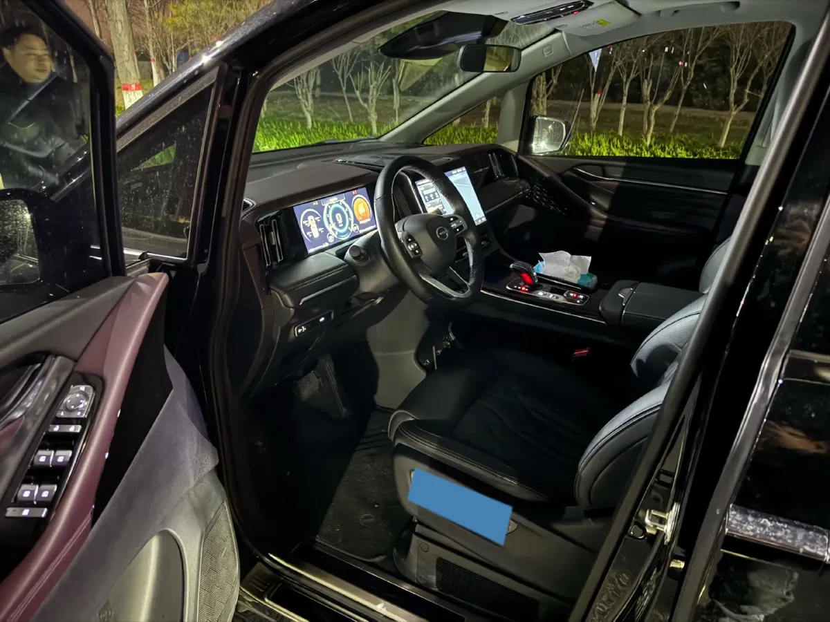 2024 GAC Trumpchi M8 2.0T 252HP L4 8AT,autocango,china used car exporter,china ev exporter,chinese used car exporter,chinese used ev exporter