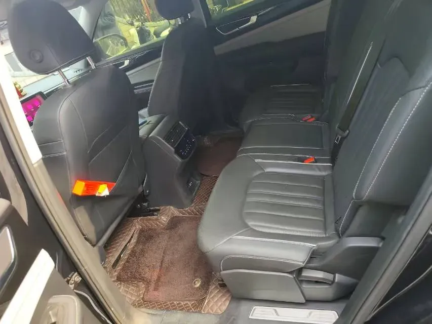 2021 Volkswagen Teramont 2.0T 220HP L4 7DCT,autocango,china used car exporter,china ev exporter,chinese used car exporter,chinese used ev exporter