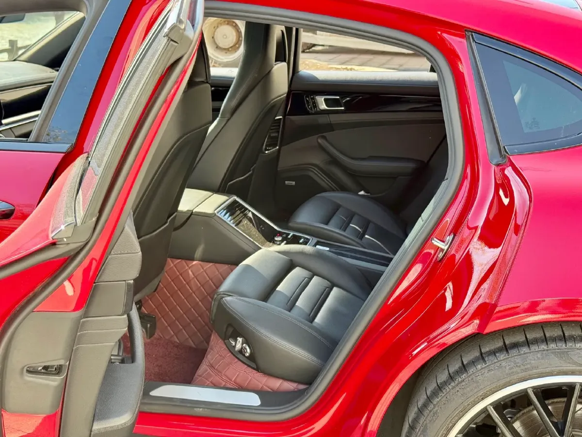 2017 Porsche Panamera 2.9T 440HP V6 8DCT,autocango,china used car exporter,china ev exporter,chinese used car exporter,chinese used ev exporter