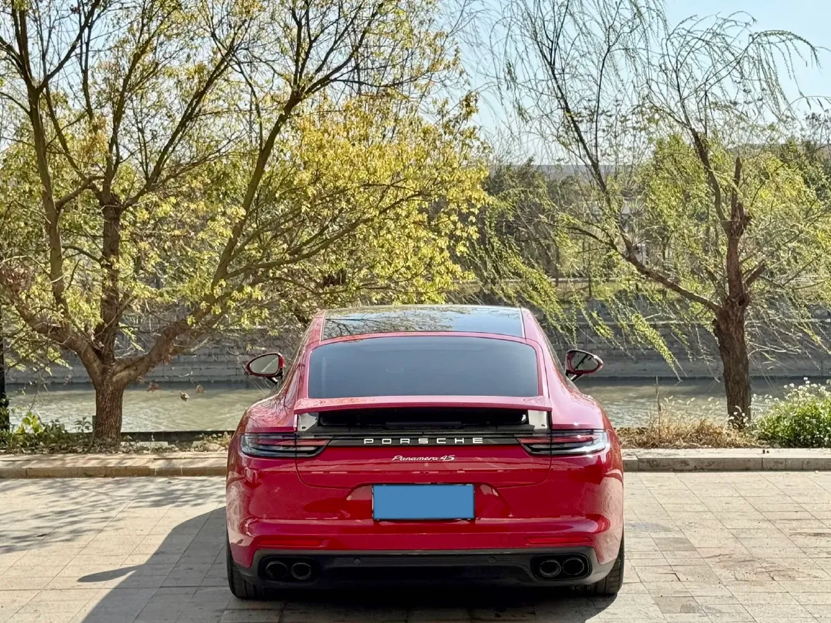 2017 Porsche Panamera 2.9T 440HP V6 8DCT,autocango,china used car exporter,china ev exporter,chinese used car exporter,chinese used ev exporter