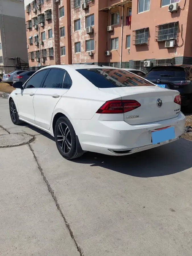 2019 Volkswagen Passat 1.4T 150HP L4 7DCT,autocango,china used car exporter,china ev exporter,chinese used car exporter,chinese used ev exporter