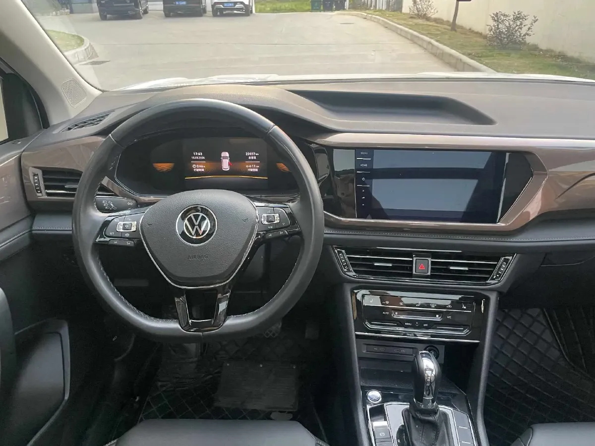 2021 Volkswagen Tharu 1.4T 150HP L4 7DCT,autocango,china used car exporter,china ev exporter,chinese used car exporter,chinese used ev exporter