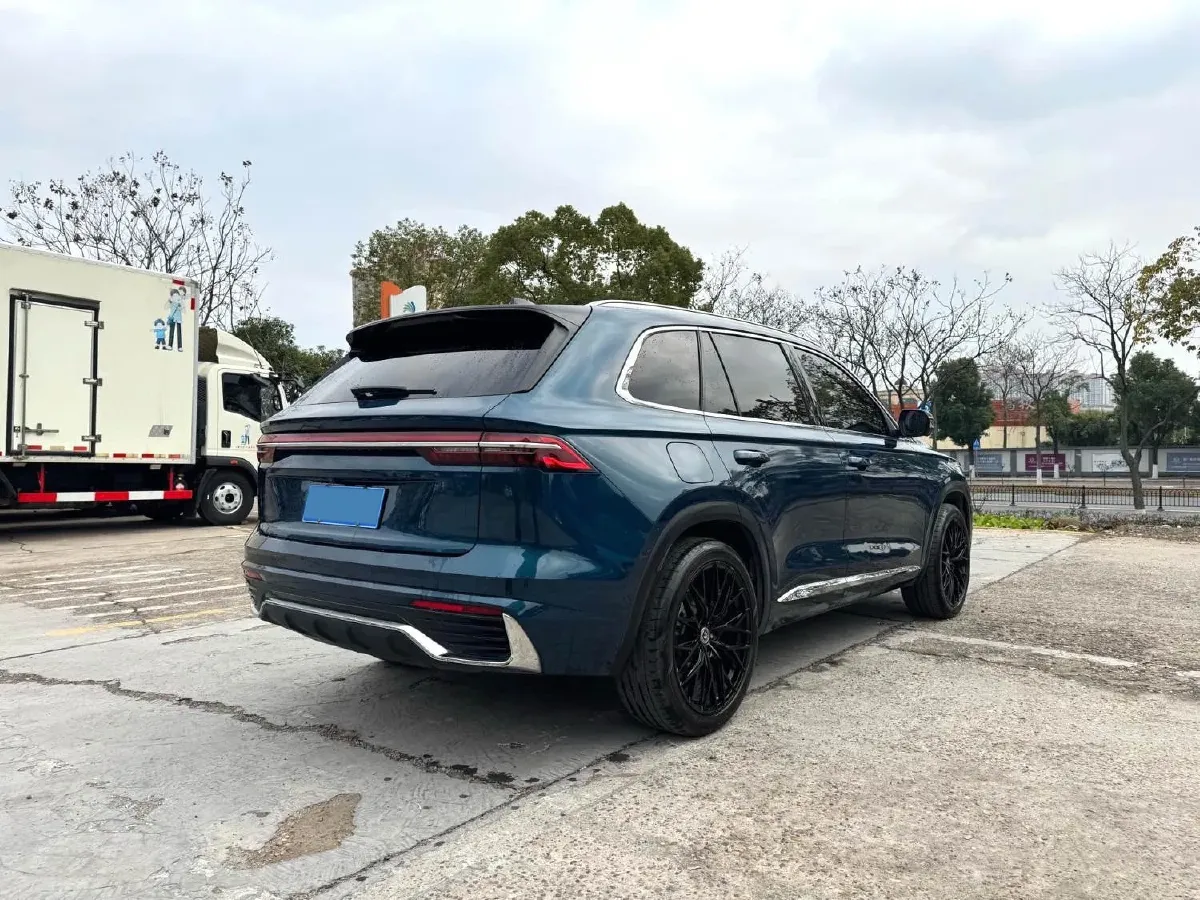 2021 Geely Monjaro 2.0T 218HP L4 7DCT,autocango,china used car exporter,china ev exporter,chinese used car exporter,chinese used ev exporter