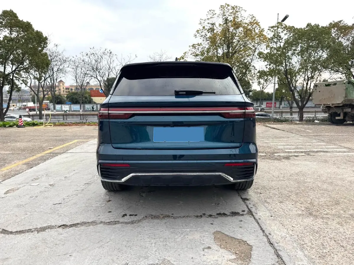 2021 Geely Monjaro 2.0T 218HP L4 7DCT,autocango,china used car exporter,china ev exporter,chinese used car exporter,chinese used ev exporter