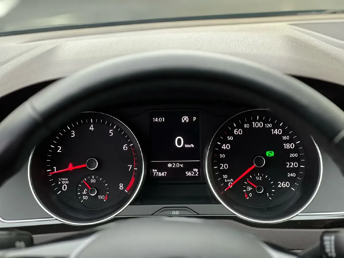 2018 Volkswagen Magotan 1.8T 180HP L4 7DCT,autocango,china used car exporter,china ev exporter,chinese used car exporter,chinese used ev exporter