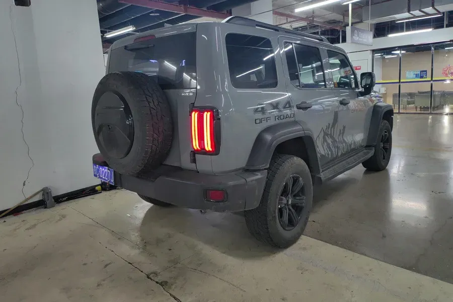 2023 Tank 300 2.0T 227HP L4 8AT,autocango,china used car exporter,china ev exporter,chinese used car exporter,chinese used ev exporter