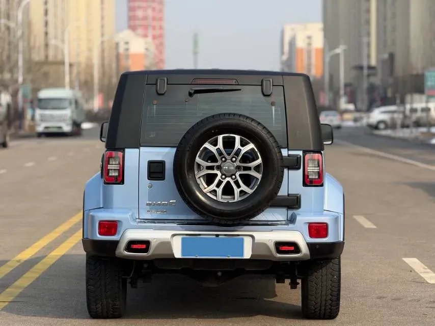2023 Beijing BJ40 2.0T 224HP L4 8AT,autocango,china used car exporter,china ev exporter,chinese used car exporter,chinese used ev exporter