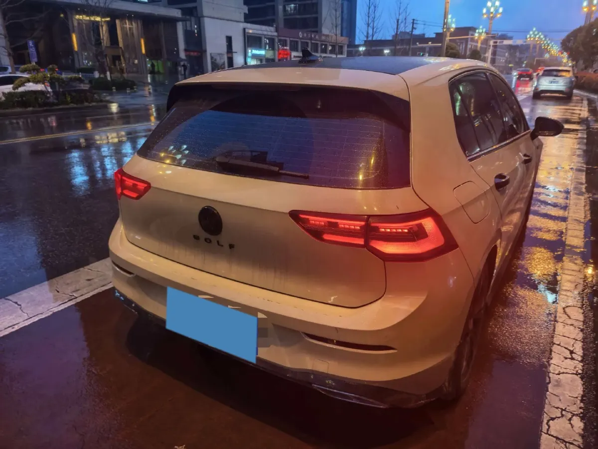 2023 Volkswagen Golf 1.4T 150HP L4 7DCT,autocango,china used car exporter,china ev exporter,chinese used car exporter,chinese used ev exporter