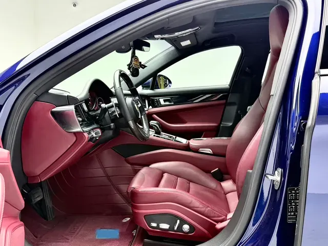 2021 Porsche Panamera 2.9T 330HP V6 8DCT,autocango,china used car exporter,china ev exporter,chinese used car exporter,chinese used ev exporter