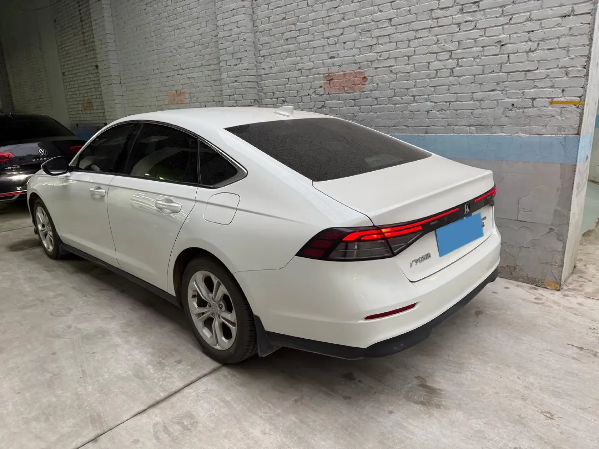 2025 Honda Accord 1.5T 192HP L4 CVT,autocango,china used car exporter,china ev exporter,chinese used car exporter,chinese used ev exporter