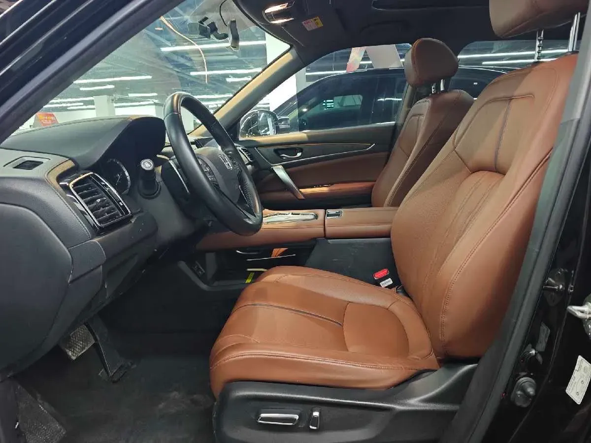 2020 Honda UR-V 2.0T 272HP L4 9AT,autocango,china used car exporter,china ev exporter,chinese used car exporter,chinese used ev exporter