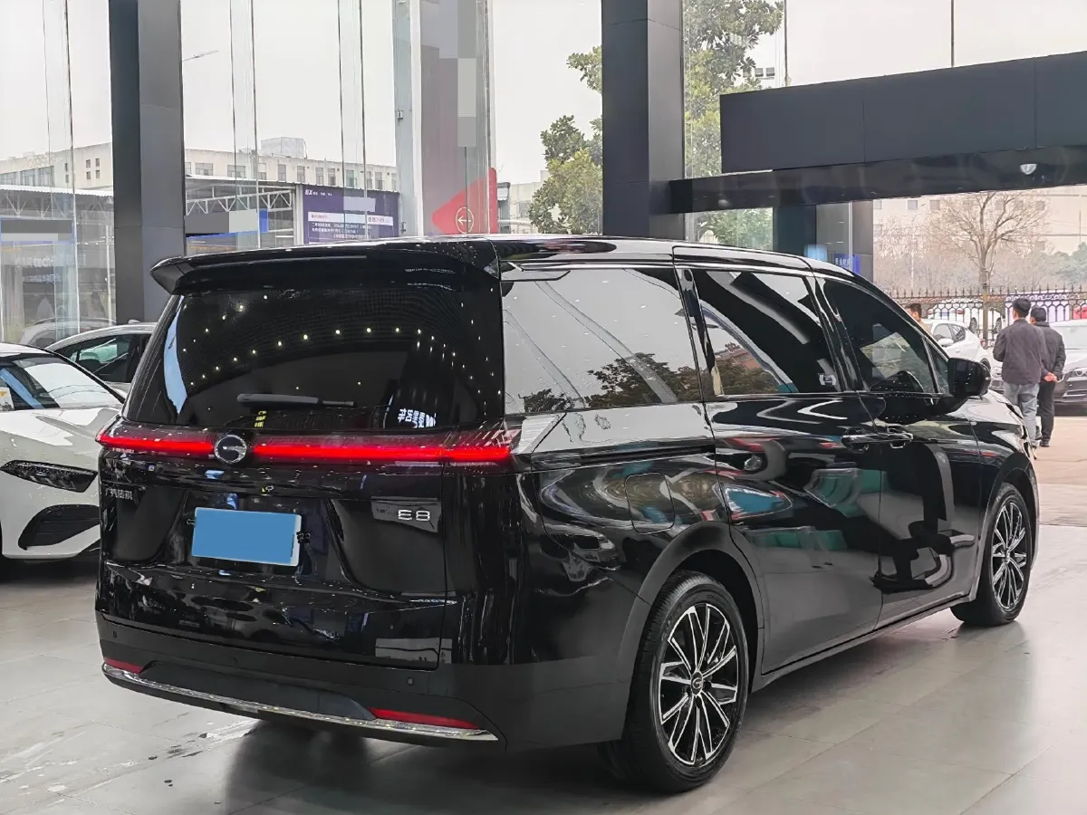 2024 GAC Trumpchi E8 2.0L 140HP L4 2DHT Hybrid,autocango,china used car exporter,china ev exporter,chinese used car exporter,chinese used ev exporter