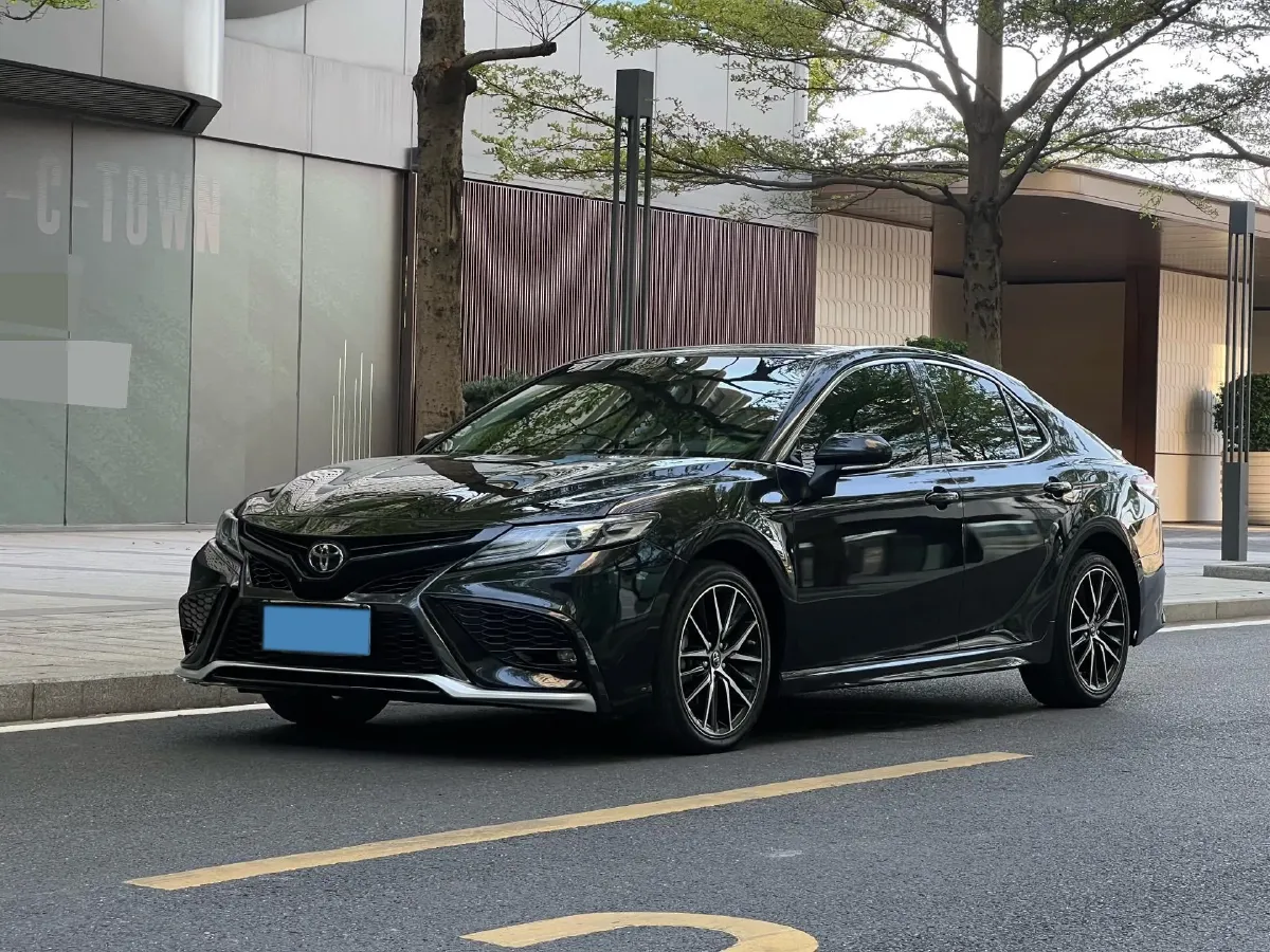 2023 Toyota Camry 2.0L 177HP L4 CVT,autocango,china used car exporter,china ev exporter,chinese used car exporter,chinese used ev exporter