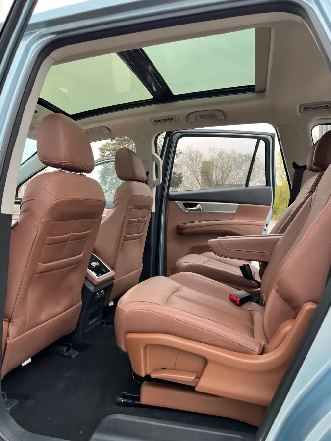 2020 HaiMa 7X 1.6T 195HP L4 6AT,autocango,china used car exporter,china ev exporter,chinese used car exporter,chinese used ev exporter