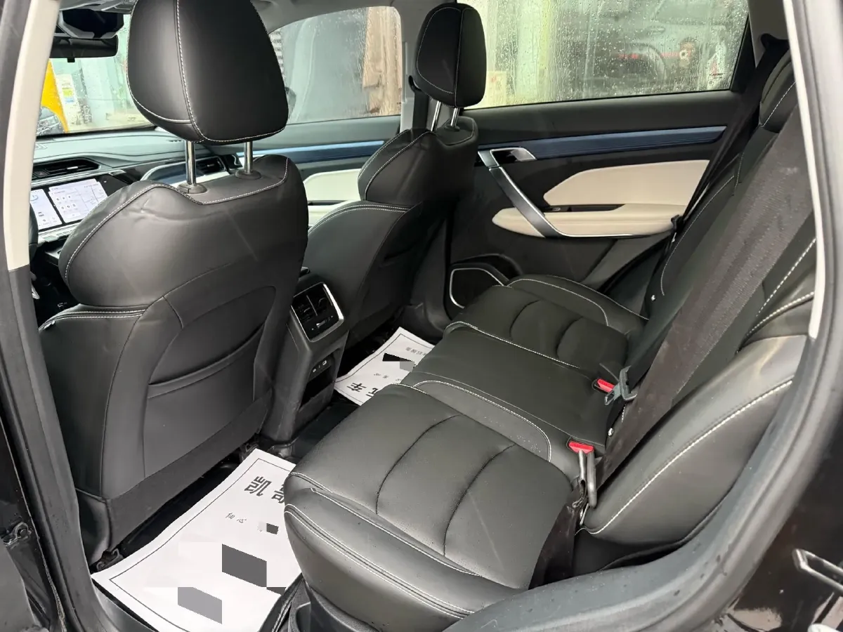 2022 Geely Azkarra 1.8T 184HP L4 7DCT,autocango,china used car exporter,china ev exporter,chinese used car exporter,chinese used ev exporter