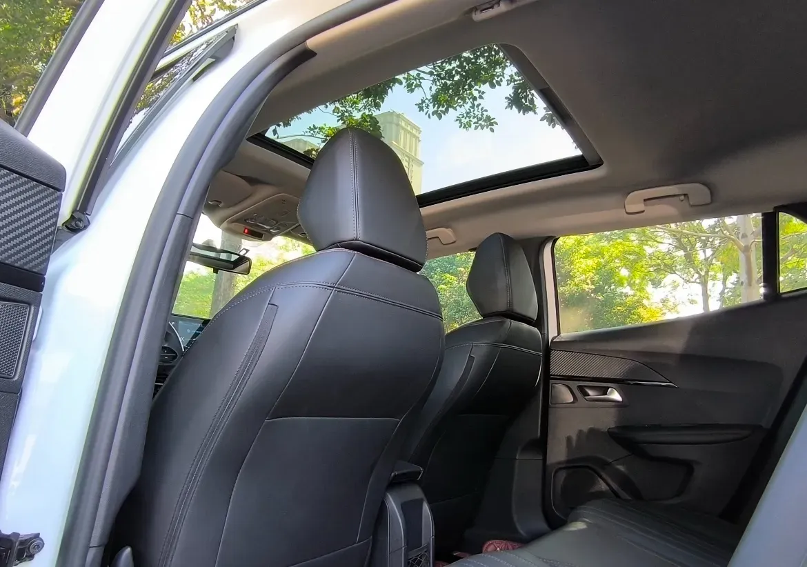 2022 Peugeot 2008 1.2T 136HP L3 6DCT,autocango,china used car exporter,china ev exporter,chinese used car exporter,chinese used ev exporter