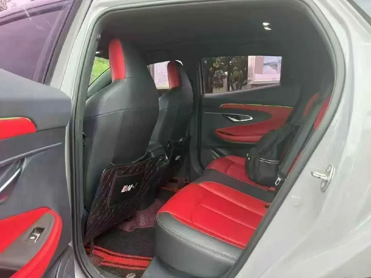 2020 ChangAn UNI-T 1.5T 180HP L4 7DCT,autocango,china used car exporter,china ev exporter,chinese used car exporter,chinese used ev exporter