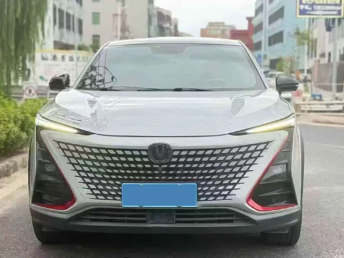 2020 ChangAn UNI-T 1.5T 180HP L4 7DCT,autocango,china used car exporter,china ev exporter,chinese used car exporter,chinese used ev exporter