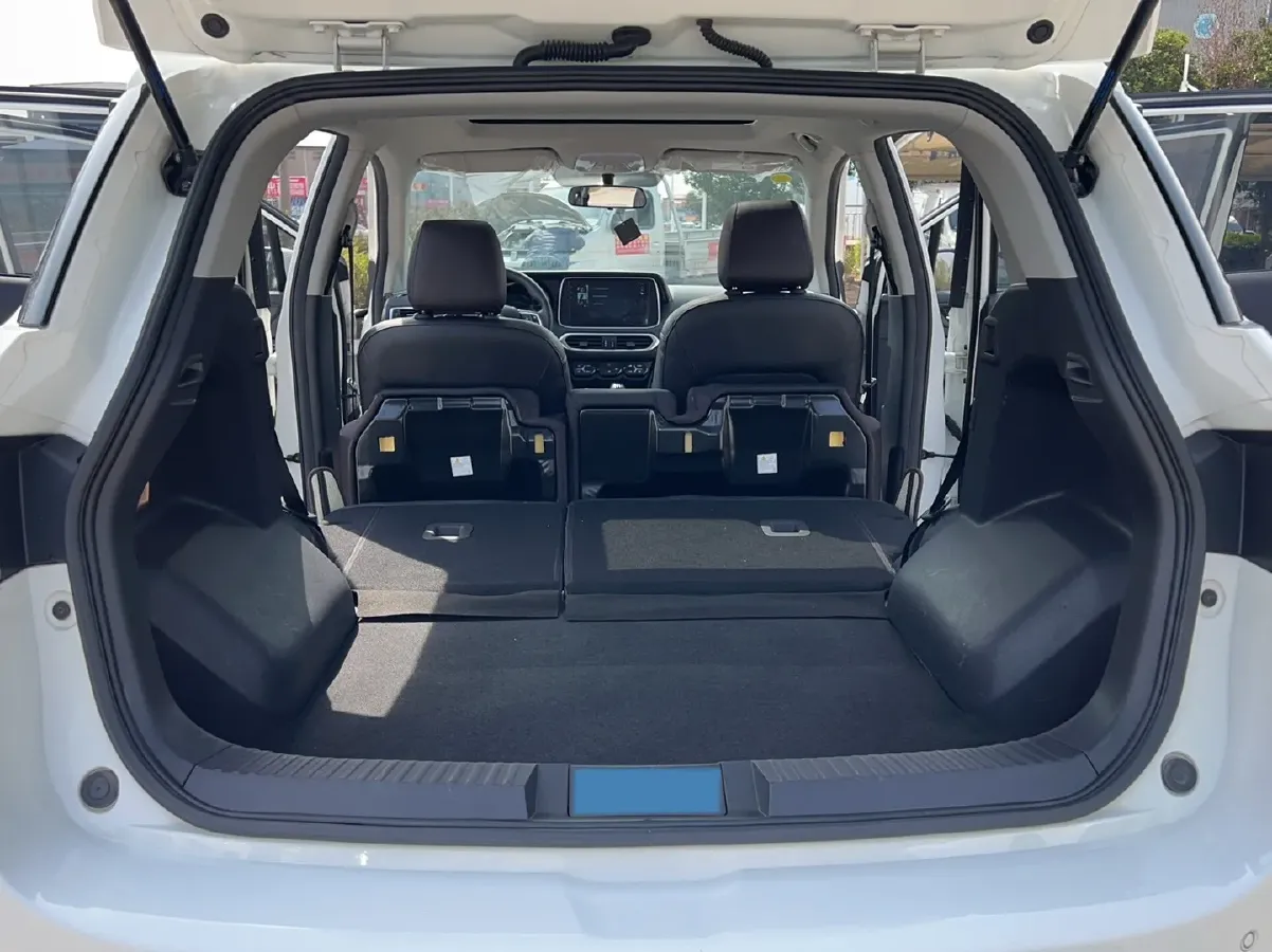 2018 GAC Trumpchi GS4 1.3T 137HP L4 5MT,autocango,china used car exporter,china ev exporter,chinese used car exporter,chinese used ev exporter