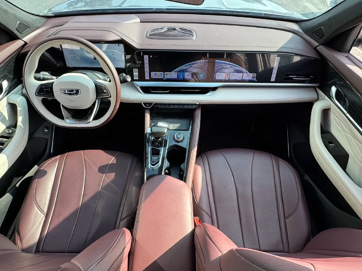 2024 Geely Monjaro 2.0T 238HP L4 8AT,autocango,china used car exporter,china ev exporter,chinese used car exporter,chinese used ev exporter