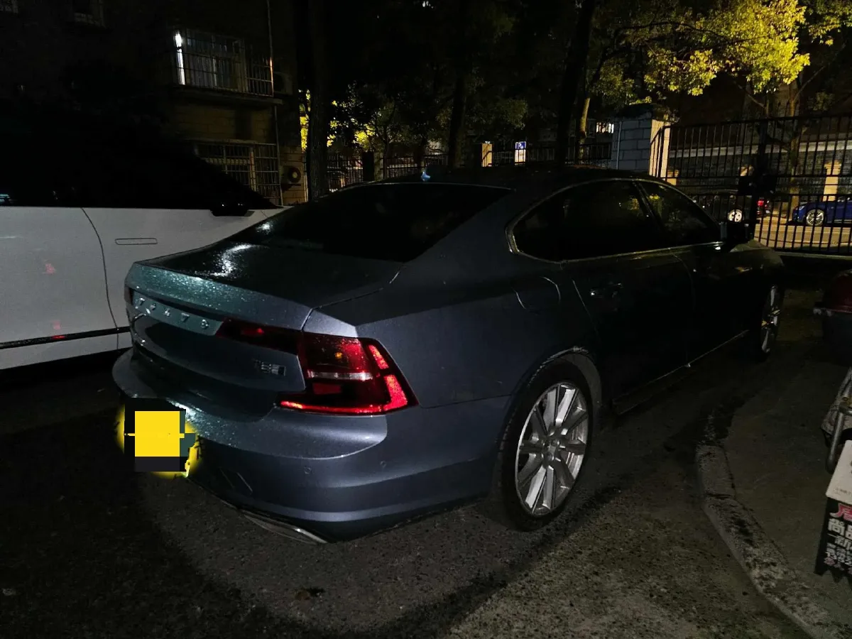 2019 Volvo S90 2.0T 254HP L4 8AT,autocango,china used car exporter,china ev exporter,chinese used car exporter,chinese used ev exporter