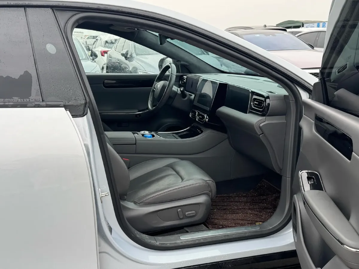 2022 Leapmotor C01 BEV 90KWH,autocango,china used car exporter,china ev exporter,chinese used car exporter,chinese used ev exporter